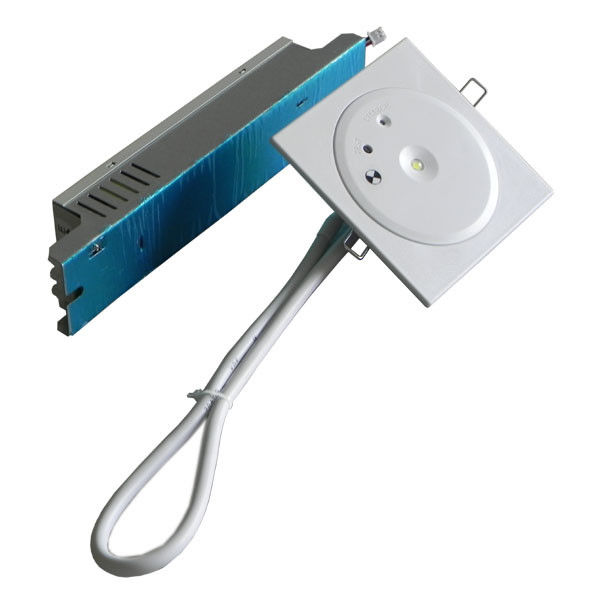 Lampe de secours LED encastrée au plafond 1W IP45 personnalisée non maintenue rechargeable avec batterie de secours, plaque PC