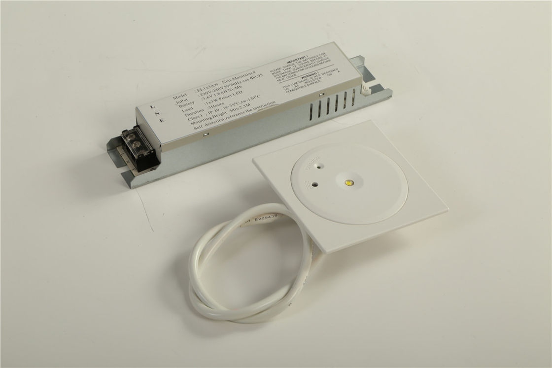 Lumière d'urgence à incendie à LED en retrait homologuée CE 1W SMD LED blanche Ni-Cd batterie