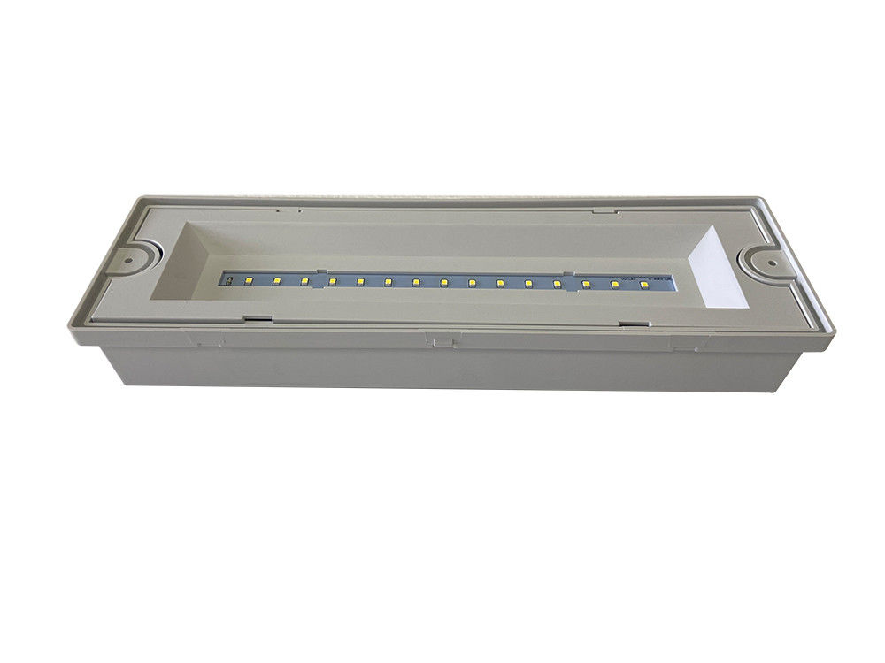7.5W L'emplacement humide étanche LED lumière d'urgence IP65 extérieur ABS PC diffuseur L130MN