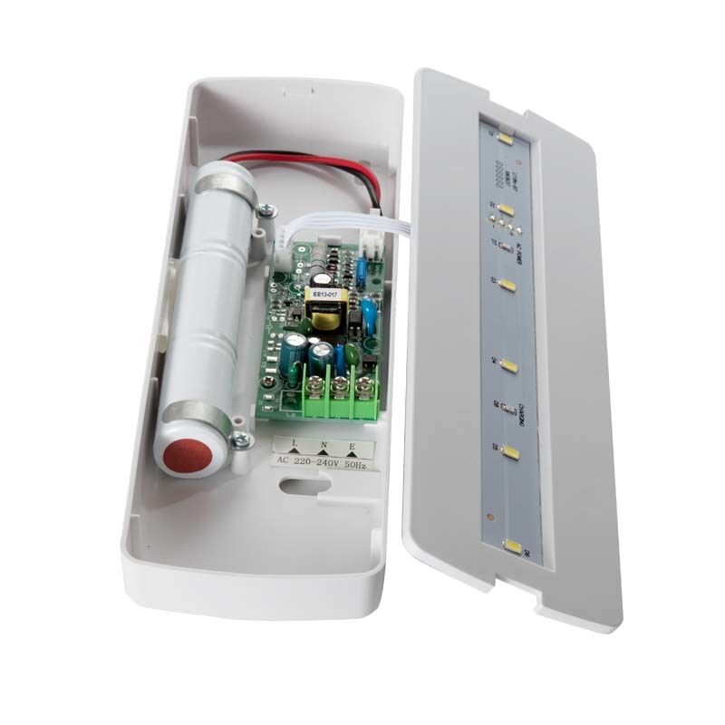 Lumière à LED murale rechargeable de secours à batterie en plastique permanente 3 heures de secours Ni Cd IP20