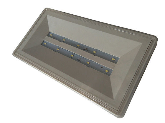 Plafonnier encastré étanche pour lieux humides avec batterie Ni-Cd EF108DM