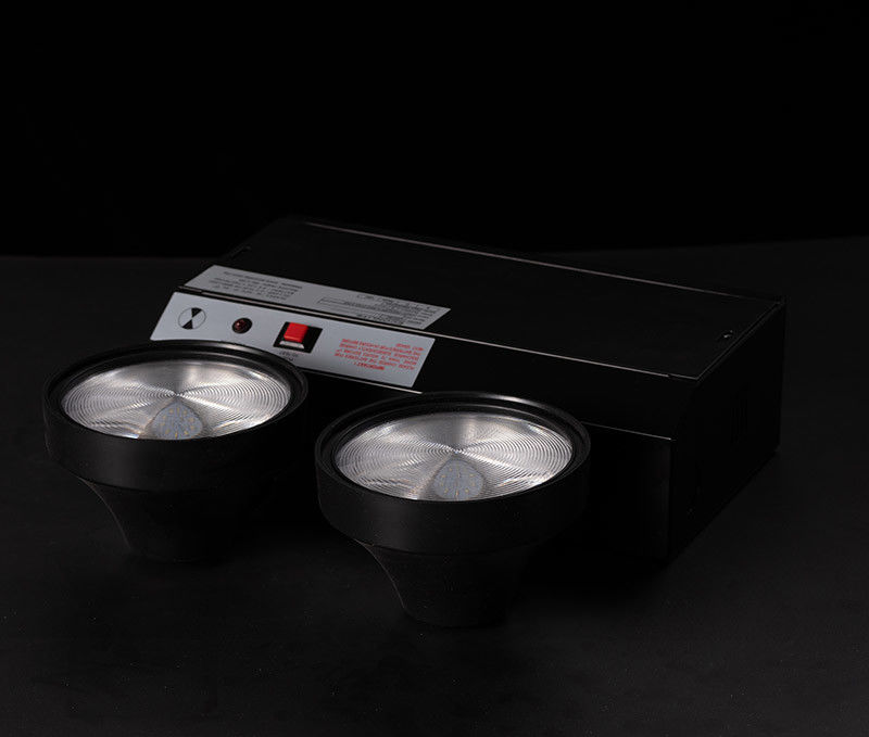 Lampe d'urgence LED double spot avec boîtier noir, garantie 3 ans, batterie 3,6V/1,6Ah et autonomie 3 heures