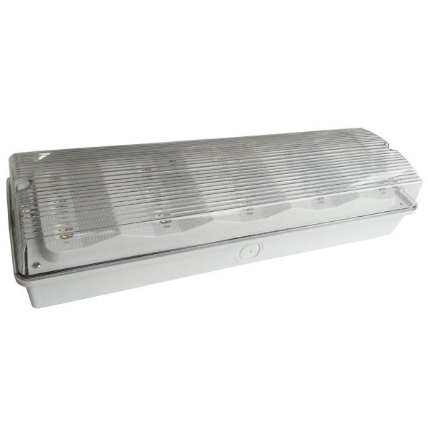 Lumière d'urgence LED non entretenue avec boîtier ABS ignifuge, imperméable à l'eau IP65 et durée de vie de 3 heures